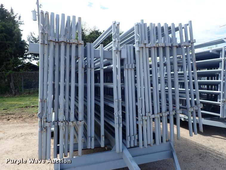 image for item FL9730 WW livestock panels and bow gates