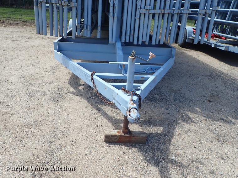 image for item FL9730 WW livestock panels and bow gates