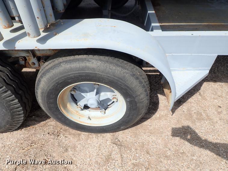 image for item FL9730 WW livestock panels and bow gates