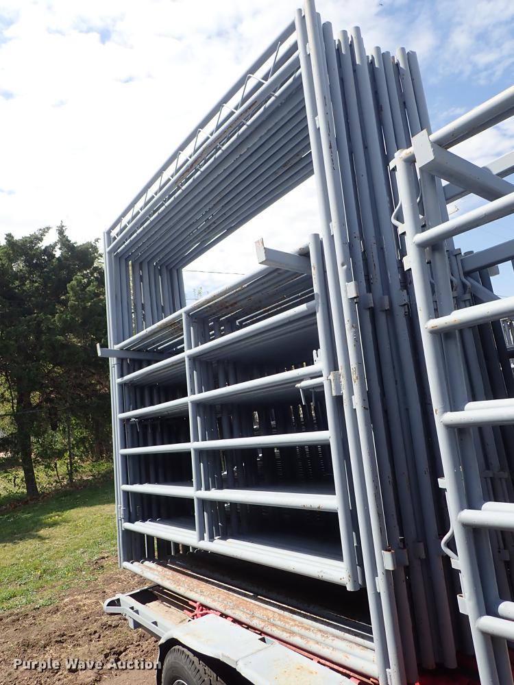 image for item FL9730 WW livestock panels and bow gates
