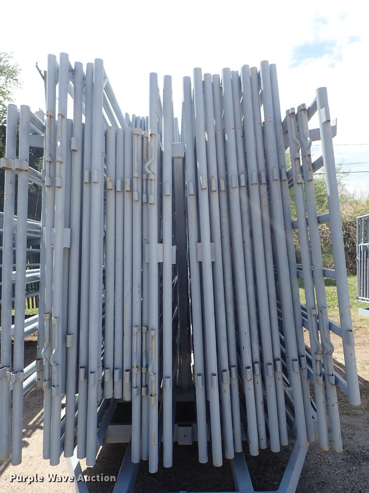 image for item FL9730 WW livestock panels and bow gates