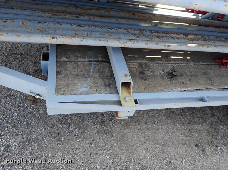 image for item FL9730 WW livestock panels and bow gates