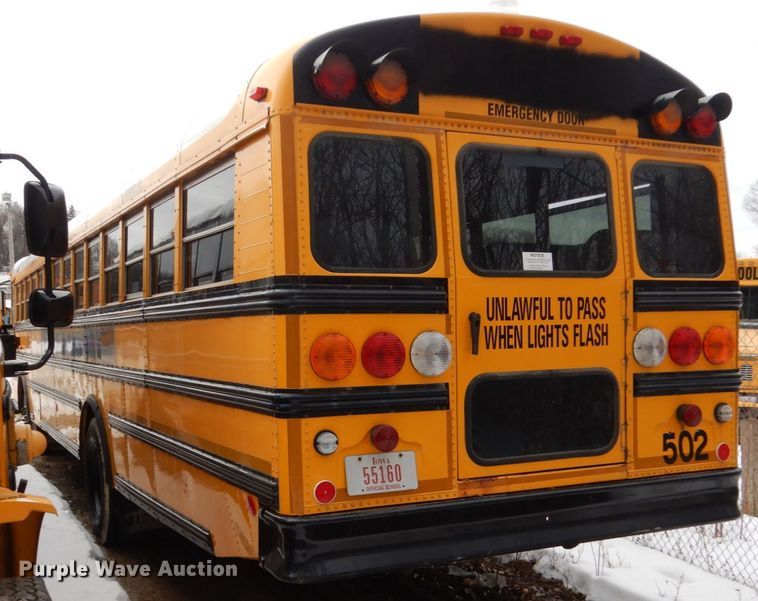 image for item FU9151 2005 Thomas Built MD3060 school bus