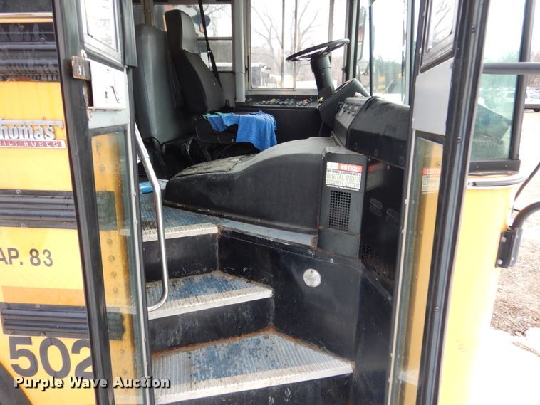 image for item FU9151 2005 Thomas Built MD3060 school bus