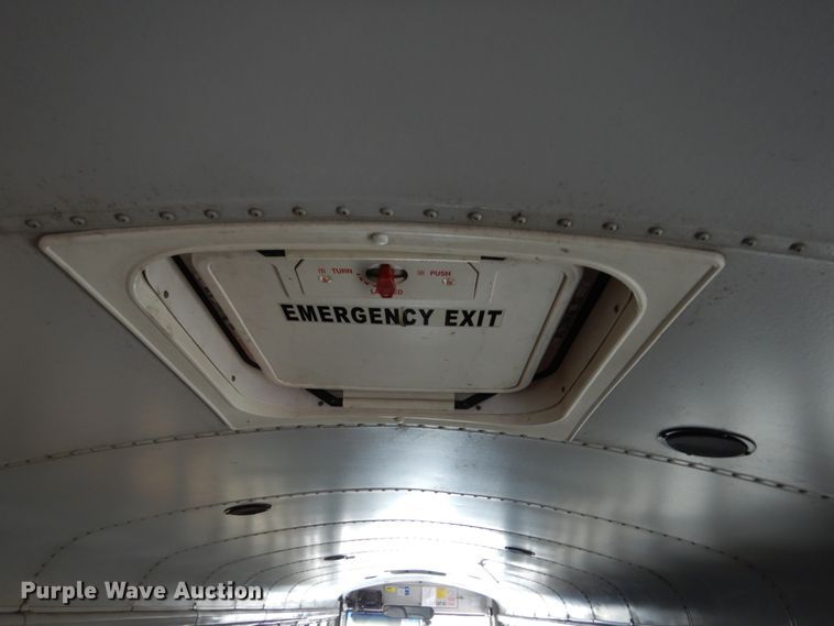 image for item FU9151 2005 Thomas Built MD3060 school bus