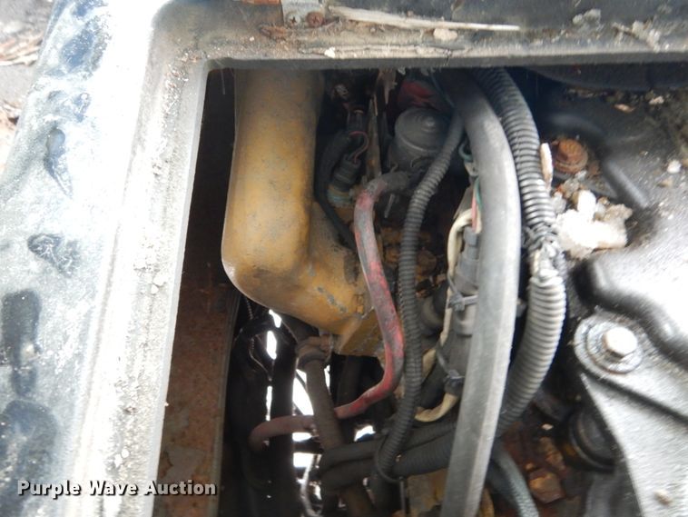 image for item FU9151 2005 Thomas Built MD3060 school bus