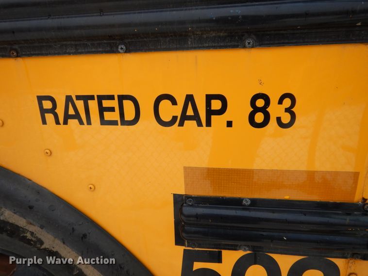 image for item FU9151 2005 Thomas Built MD3060 school bus