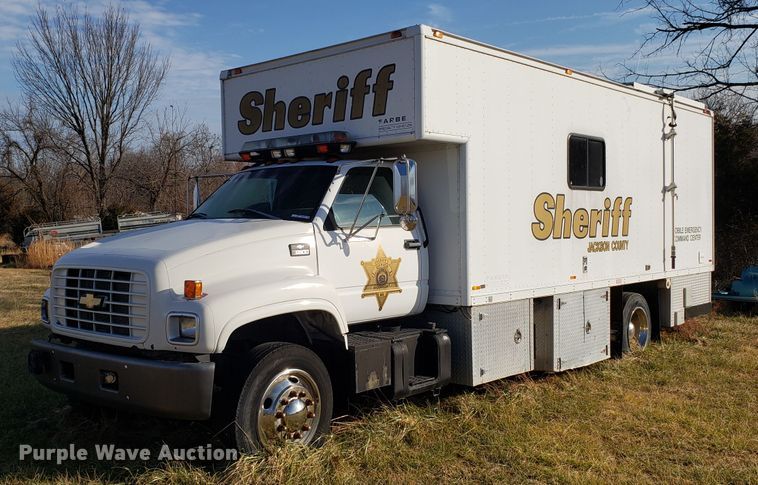 image for item GA9338 1998 Chevrolet C6500 command center truck