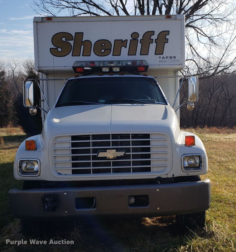 image for item GA9338 1998 Chevrolet C6500 command center truck