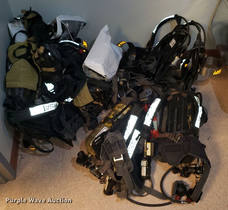 image for item GA9472 Breathing apparatus equipment