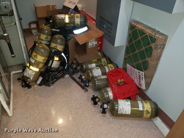 image for item GA9472 Breathing apparatus equipment