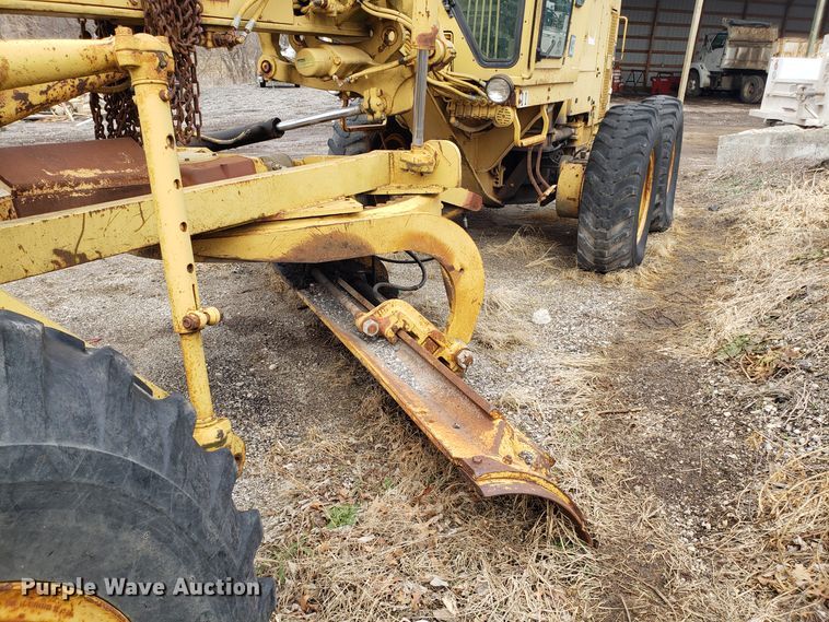 image for item GA9474 1988 Caterpillar 120G motor grader