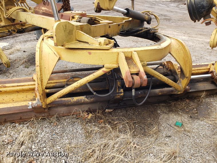 image for item GA9474 1988 Caterpillar 120G motor grader