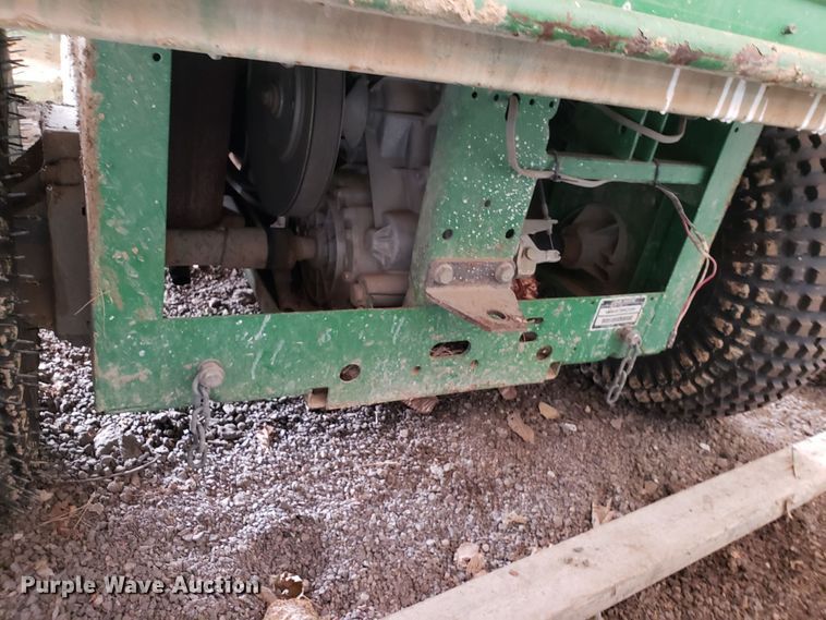 image for item GA9475 John Deere 4X2 Gator utility vehicle