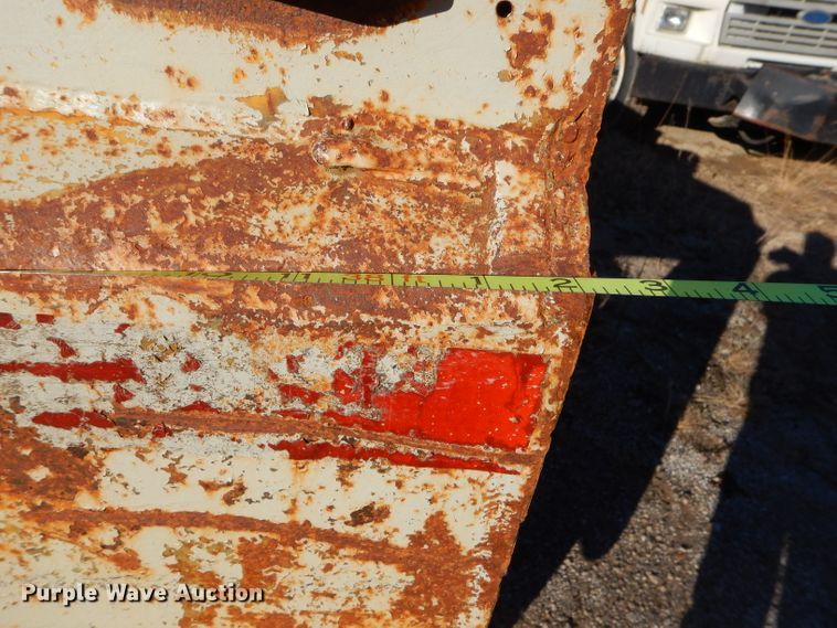 image for item GB9582 1976 Load bottom dump trailer