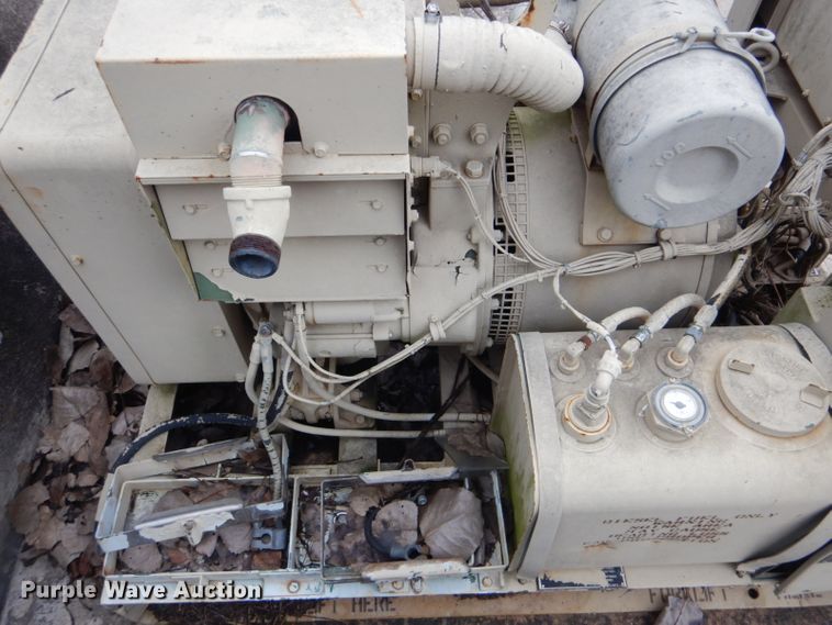 image for item GD9024 1982 Onan MEP-002A generator