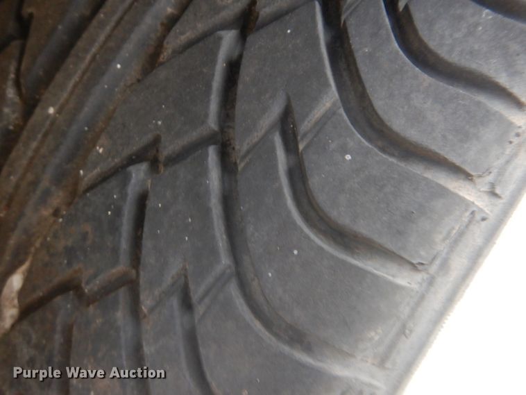 image for item GD9054 2004 Ford Crown Victoria Police Interceptor