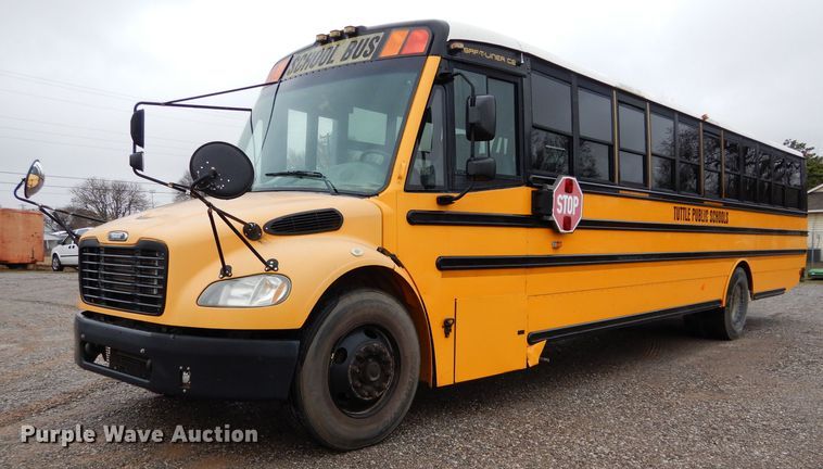 image for item GE9121 2007 Freightliner B2 Thomas school bus