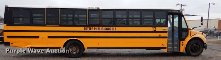 image for item GE9121 2007 Freightliner B2 Thomas school bus