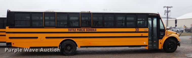image for item GE9122 2007 Freightliner B2 Thomas school bus