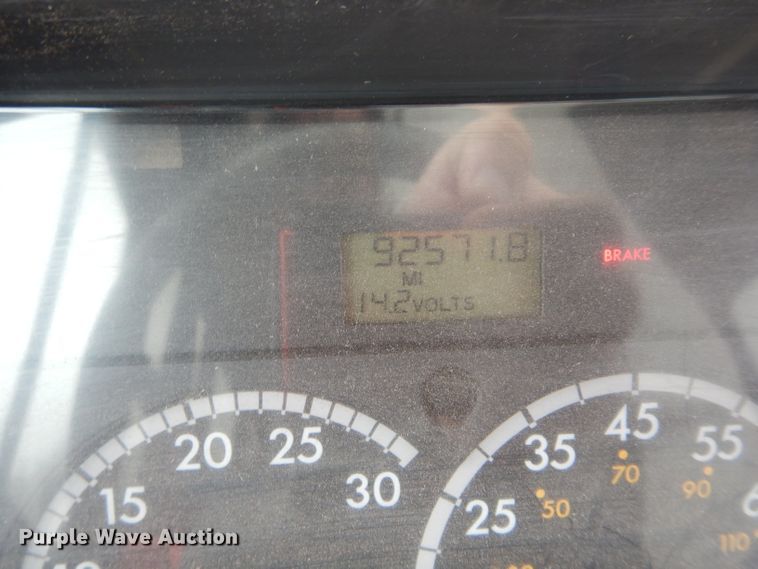 image for item GE9122 2007 Freightliner B2 Thomas school bus