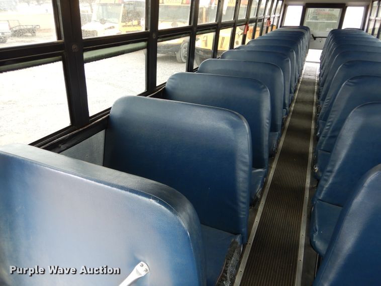 image for item GE9122 2007 Freightliner B2 Thomas school bus