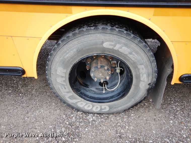 image for item GE9122 2007 Freightliner B2 Thomas school bus