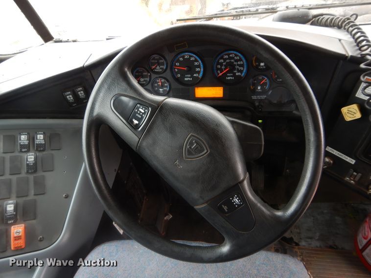 image for item GE9123 2011 International CE school bus