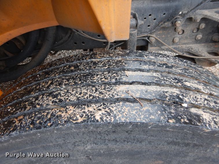 image for item GE9123 2011 International CE school bus