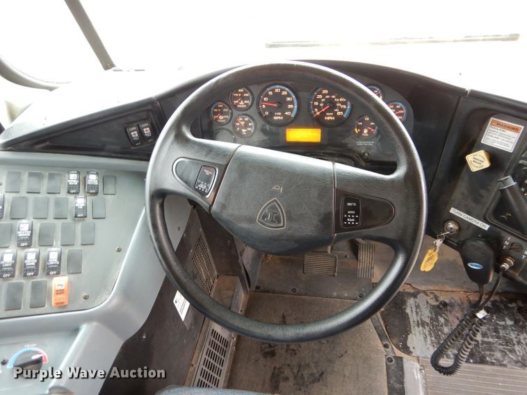 image for item GE9124 2011 International CE school bus