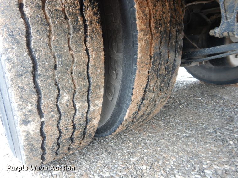 image for item GE9124 2011 International CE school bus