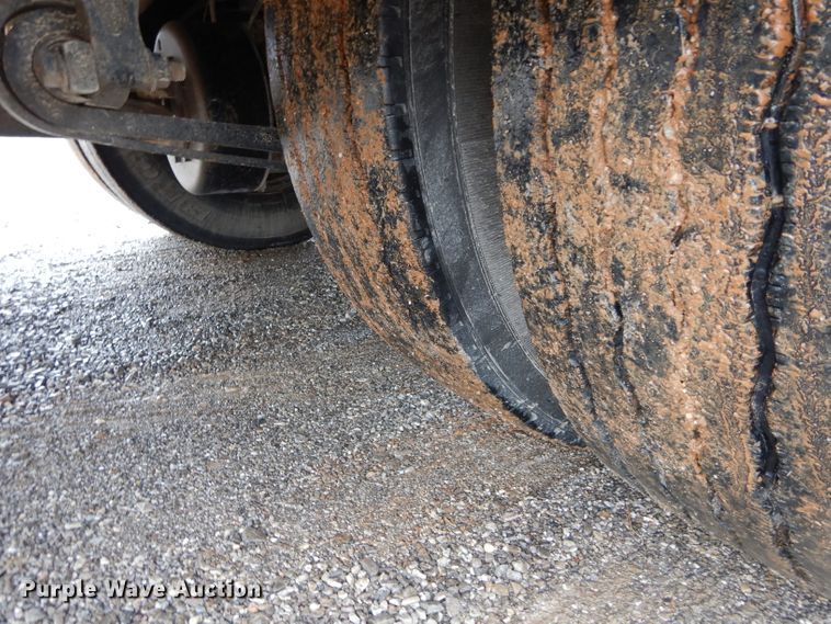 image for item GE9124 2011 International CE school bus