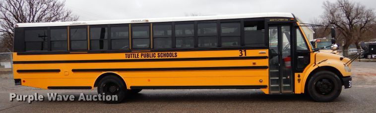 image for item GE9125 2007 Freightliner Thomas school bus