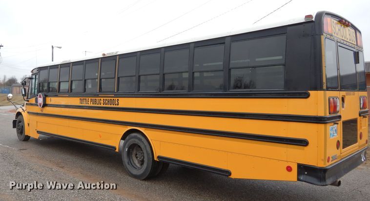 image for item GE9125 2007 Freightliner Thomas school bus