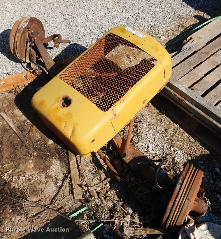 image for item GE9135 Brooms parts