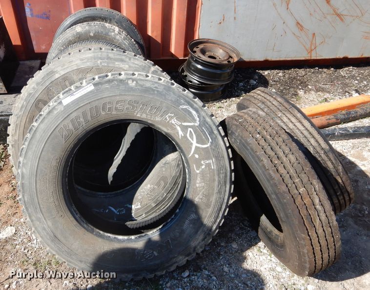 image for item GE9136 Tires and wheels
