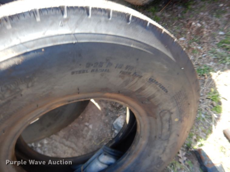 image for item GE9136 Tires and wheels
