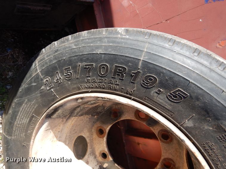 image for item GE9136 Tires and wheels