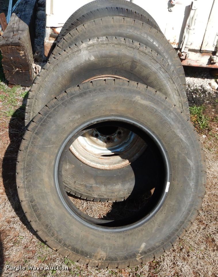 image for item GE9136 Tires and wheels