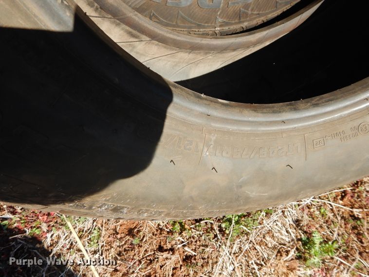 image for item GE9136 Tires and wheels