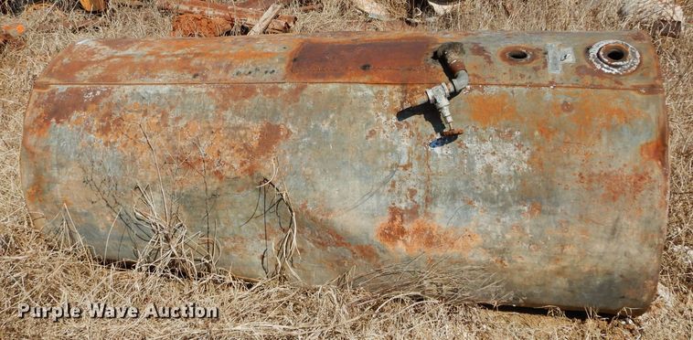 image for item GE9139 Fuel tank