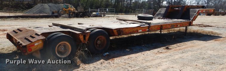 image for item GE9140 1973 Load King CS252 drop deck equipment trailer