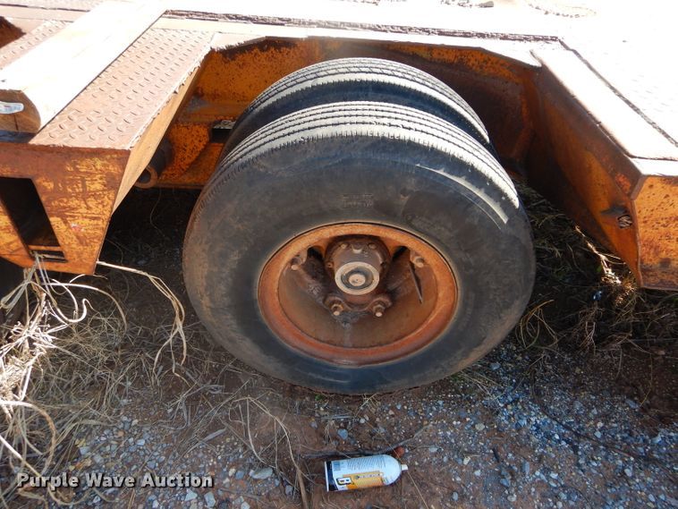 image for item GE9140 1973 Load King CS252 drop deck equipment trailer