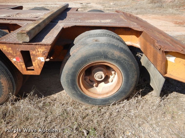 image for item GE9140 1973 Load King CS252 drop deck equipment trailer