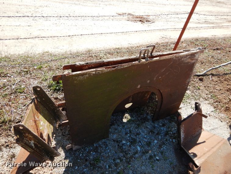 image for item GE9142 (4) concrete forms