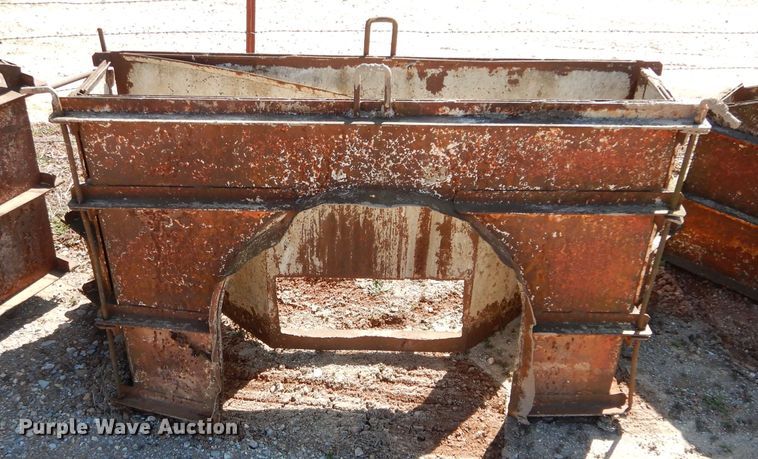 image for item GE9142 (4) concrete forms