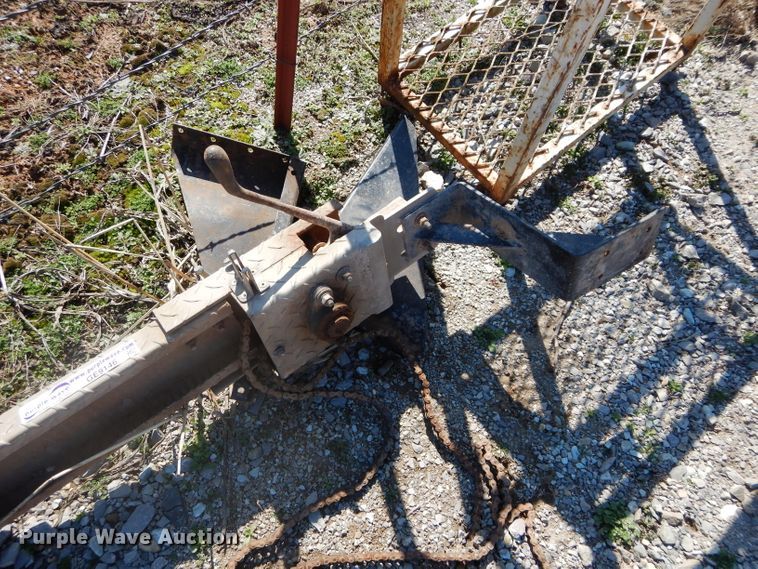 image for item GE9146 (4) rollover tarp crank systems