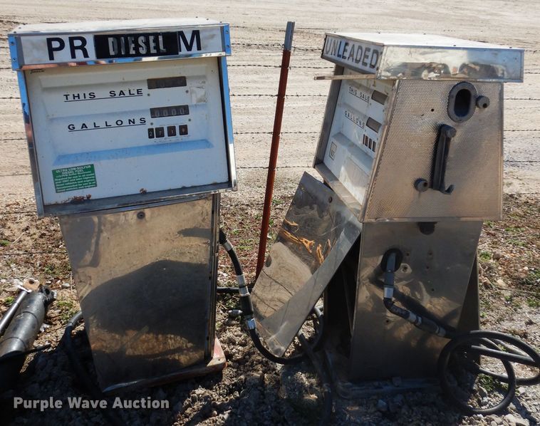 image for item GE9149 (2) fuel pumps