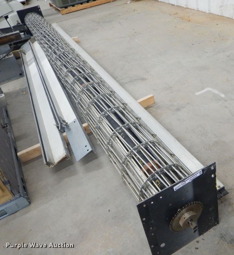 image for item GG9555 Overhead garage door