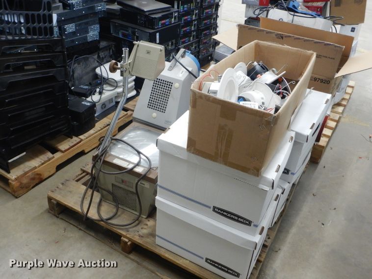 image for item GG9557 Office supplies and equipment